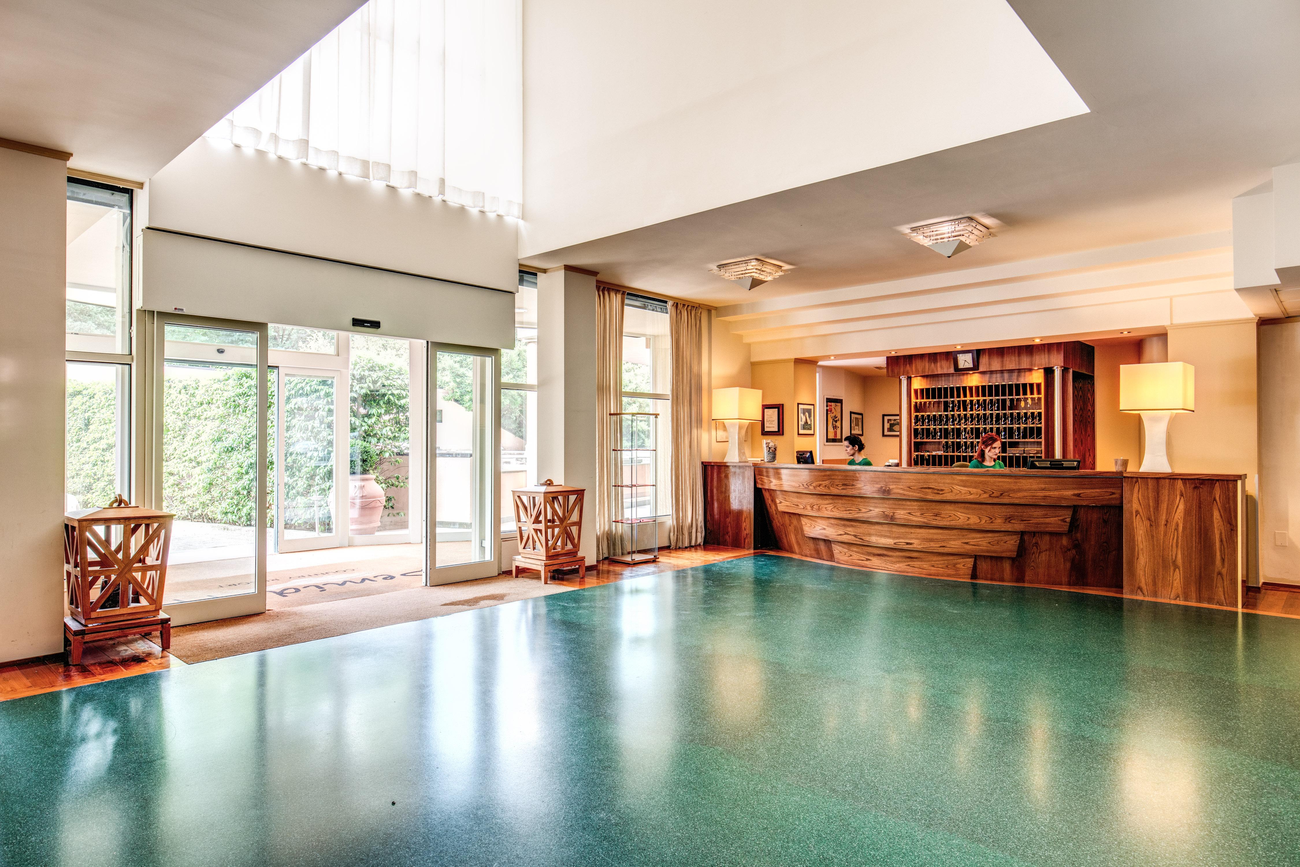 Demidoff Country Hotel 4*